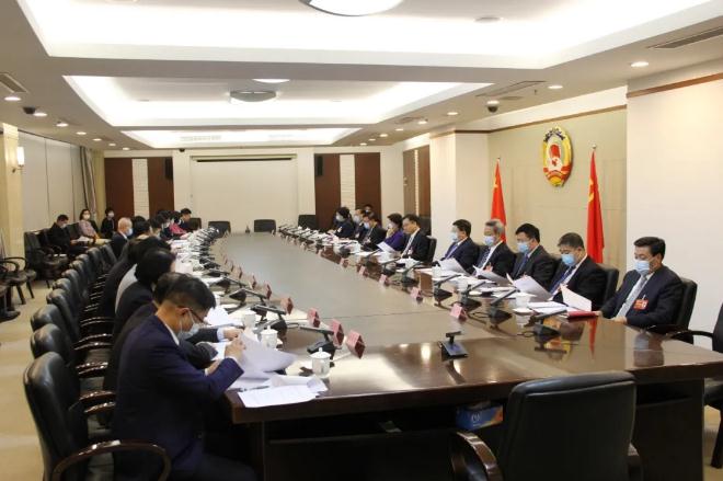 省政協舉行十二屆四十四次主席會議 周波主持會議