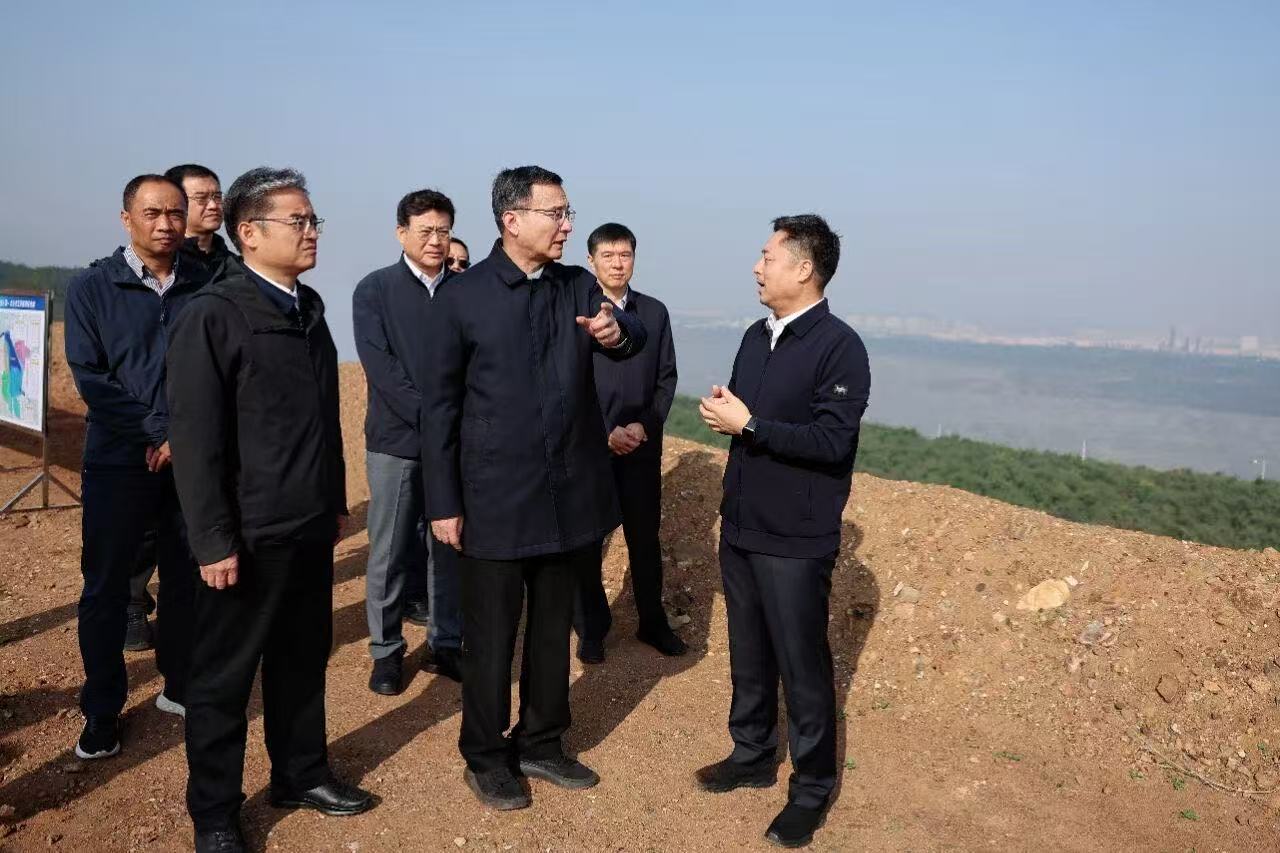 周波在撫順調(diào)研時(shí)強(qiáng)調(diào)踐行“兩山”理念 推動(dòng)生態(tài)與經(jīng)濟(jì)協(xié)同發(fā)展